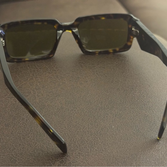 Authenticated Prada Tortoiseshell Rectangular Sunglasses - Picture 4 of 9